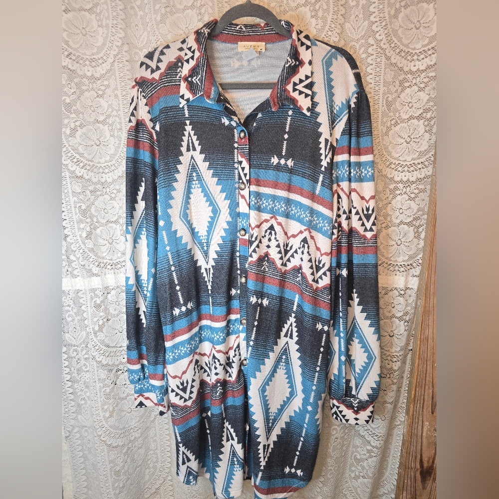 Avery Apparel Company, Aztec Longsleeve Cardigan, Womens XL, Button Down